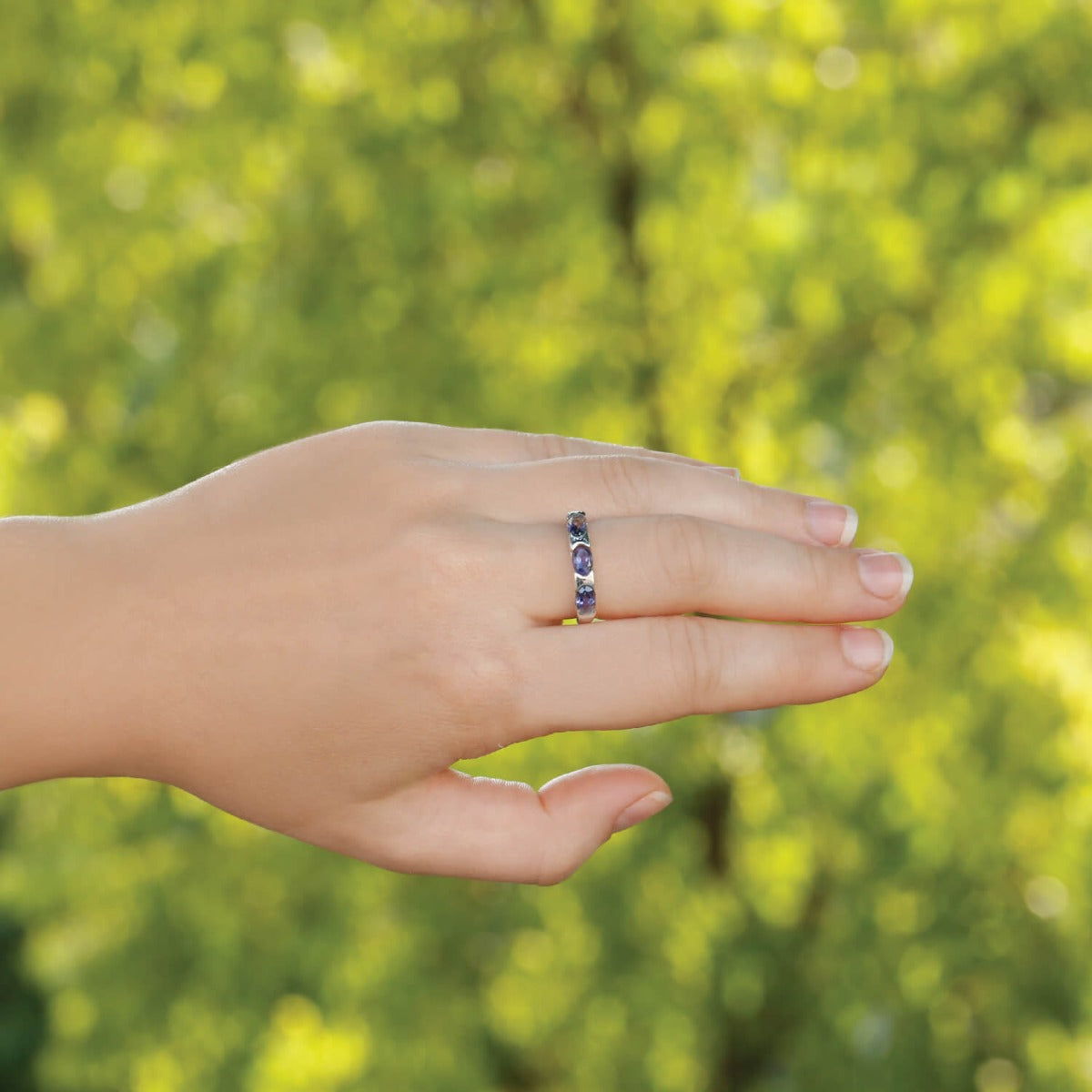 Iolite rings store