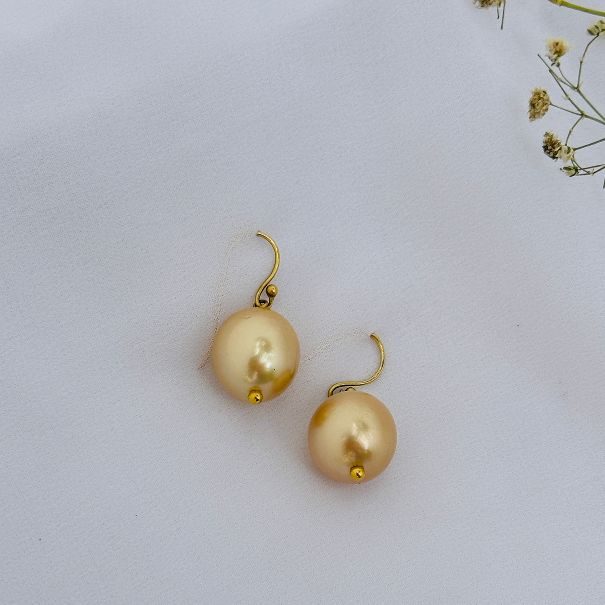 South Sea Pearl 18KT Gold Earrings