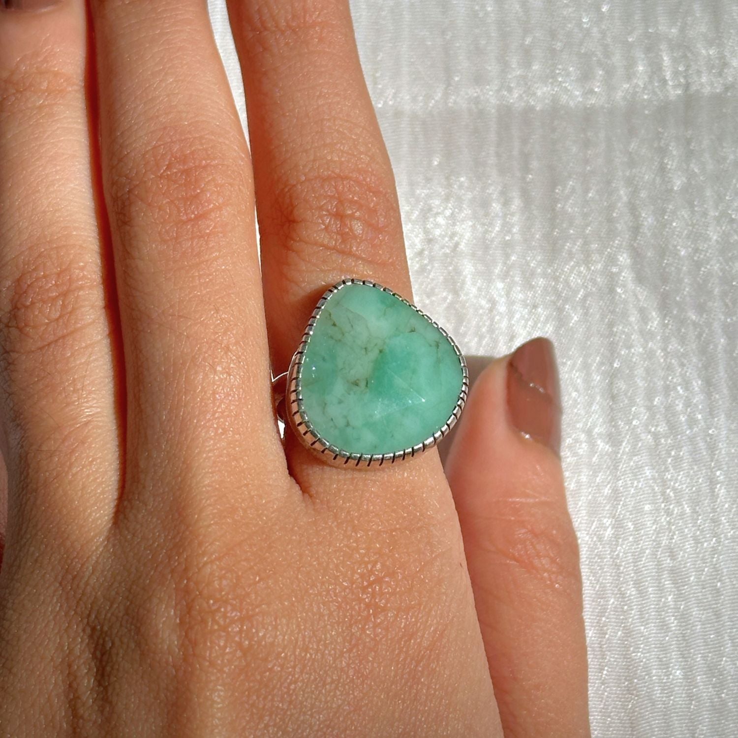 Elenore Silver 925 Emerald Ring