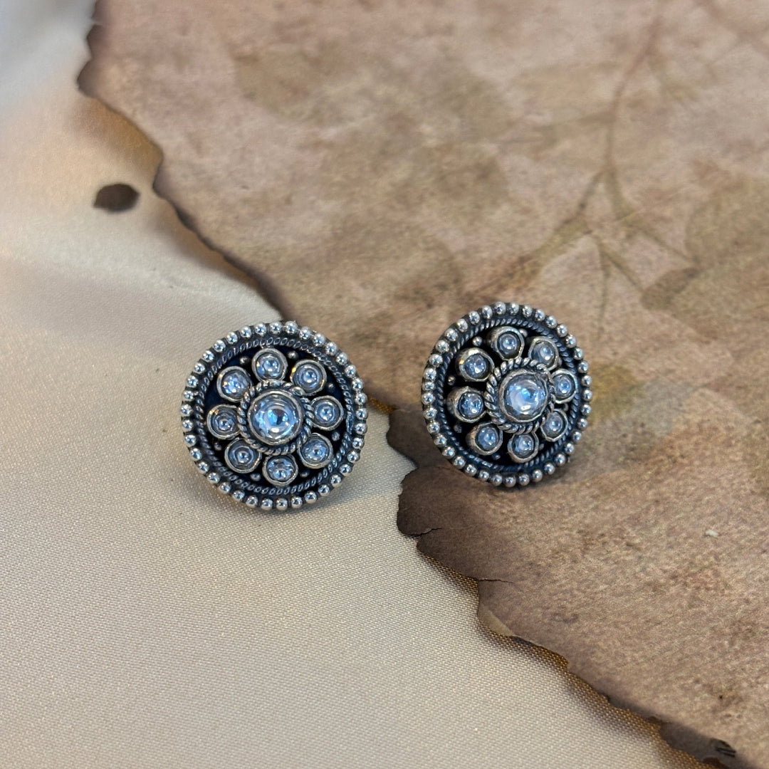 Adhvara Silver 925 Studs