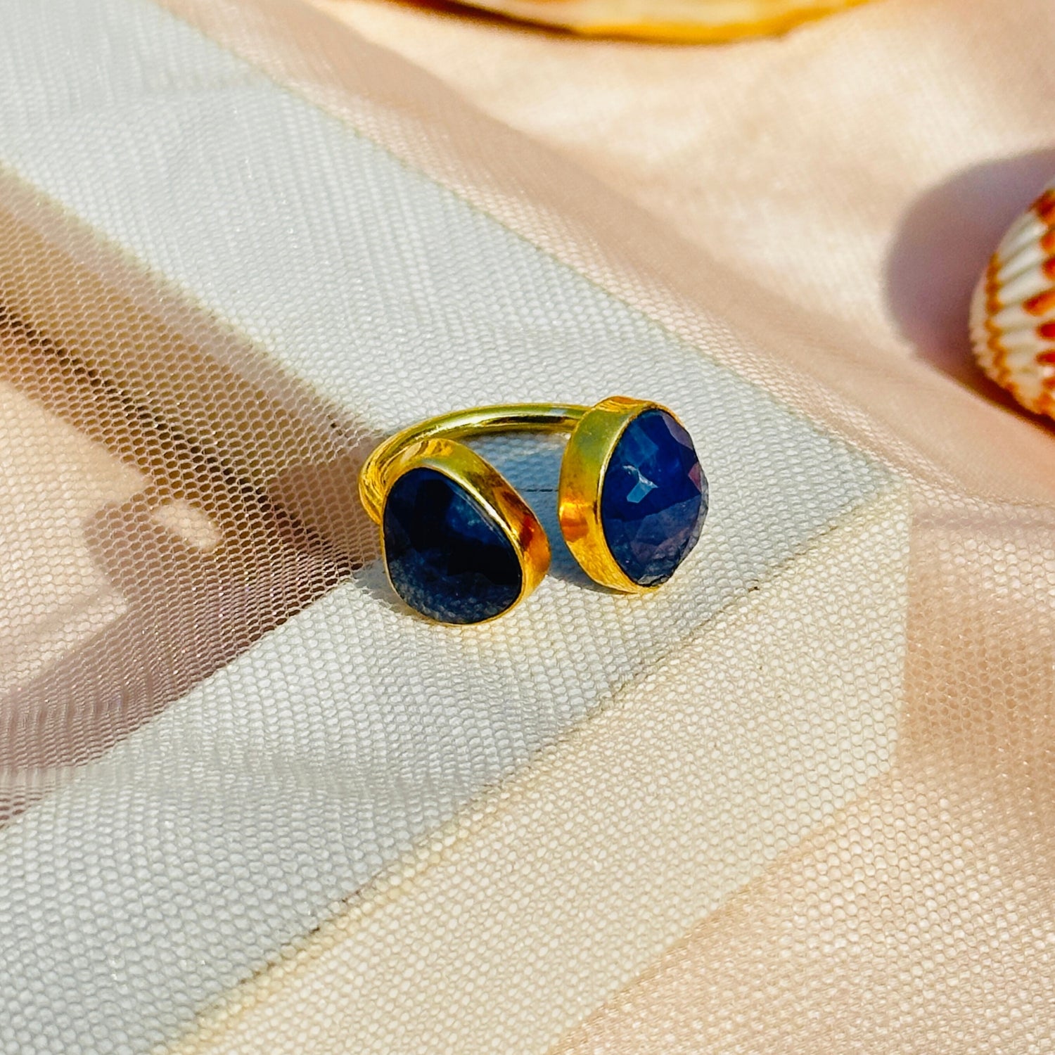 Taarush Sapphire 18K Gold Plated Silver 925 Rings