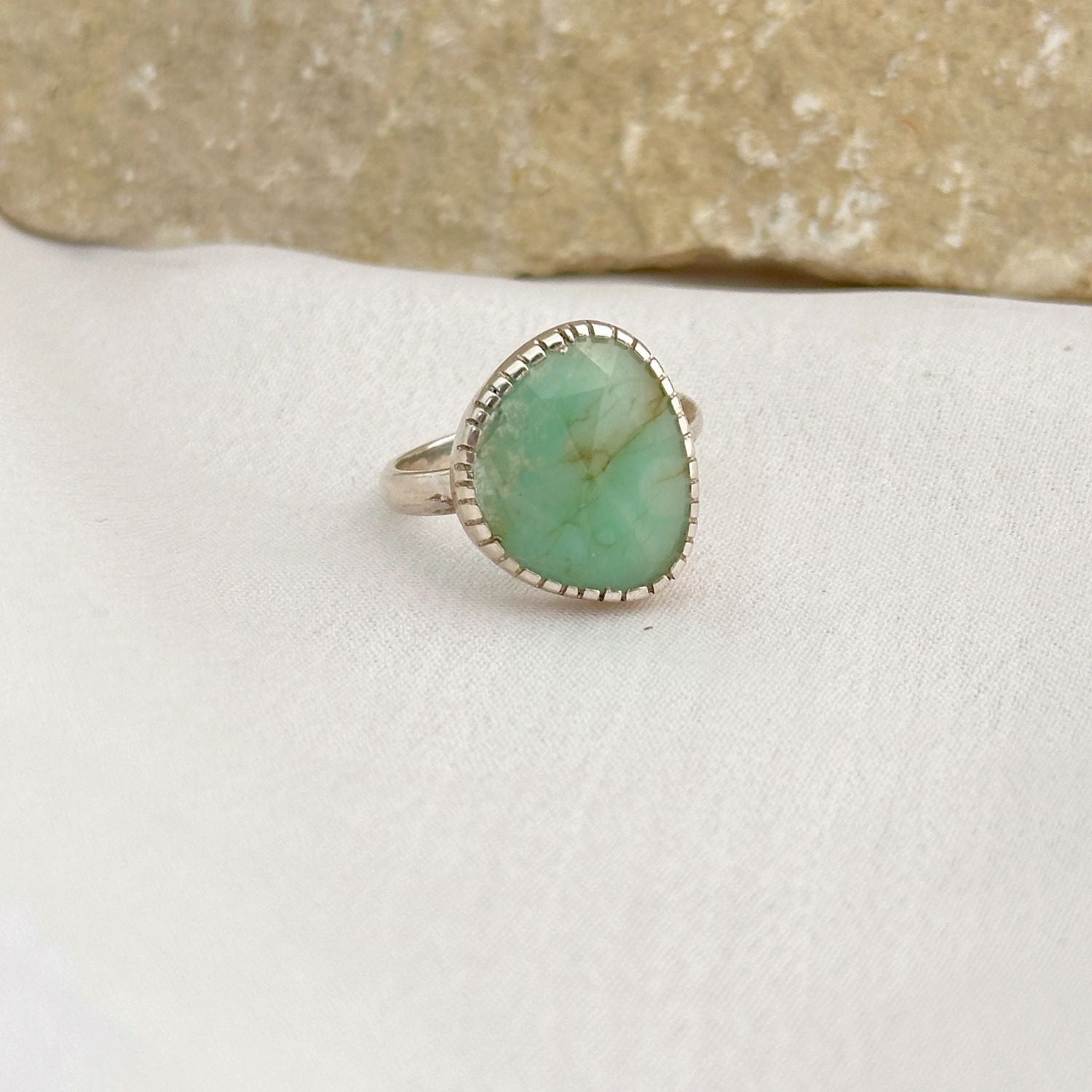 Ezly Silver 925 Emerald Ring