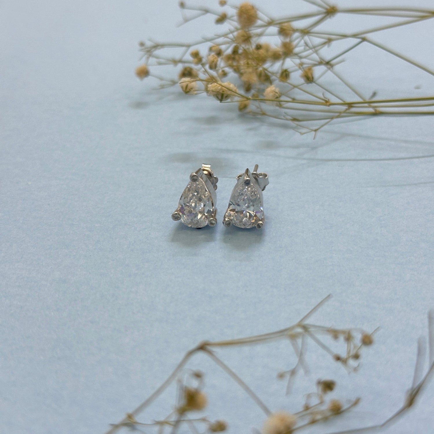 Reese Silver 925 Studs Earrings