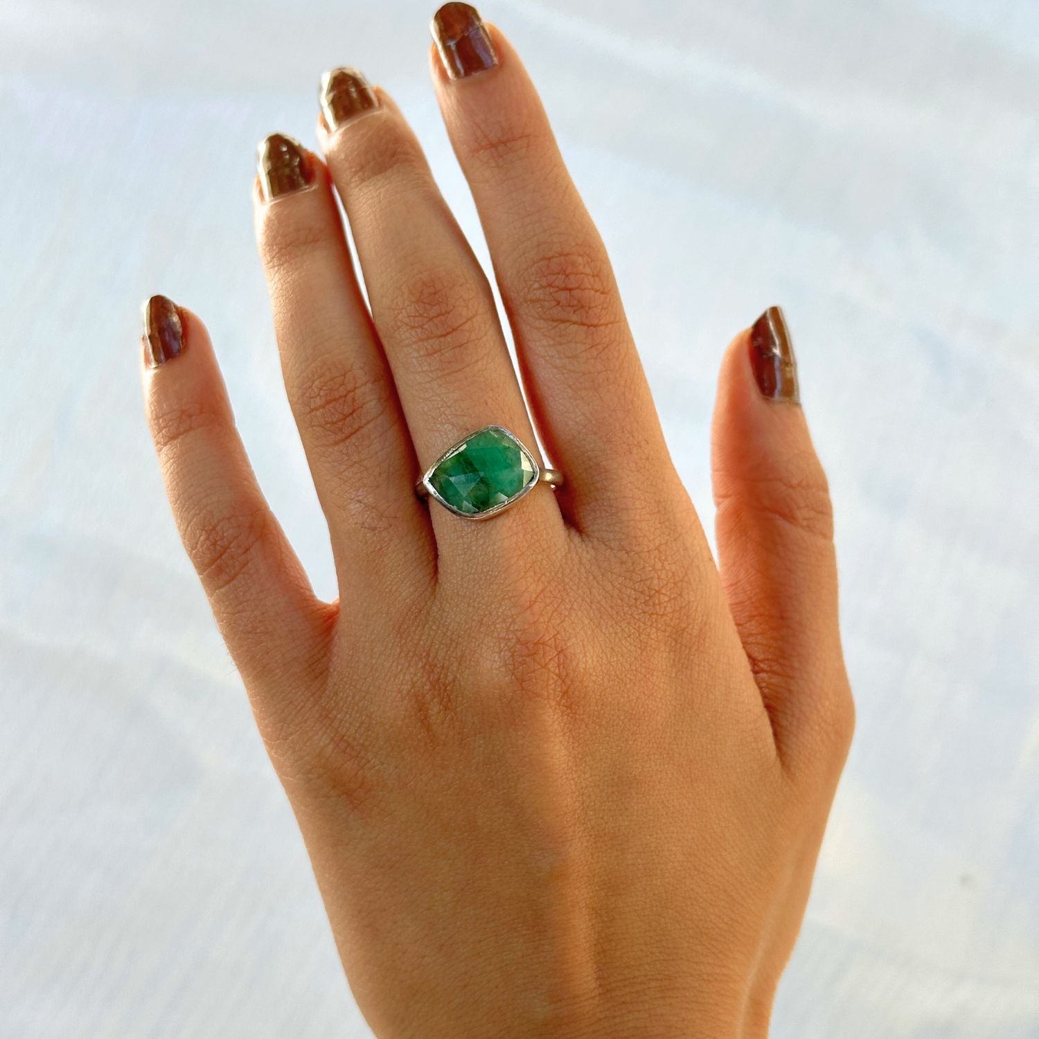 Poppy Silver 925 Emerald Ring