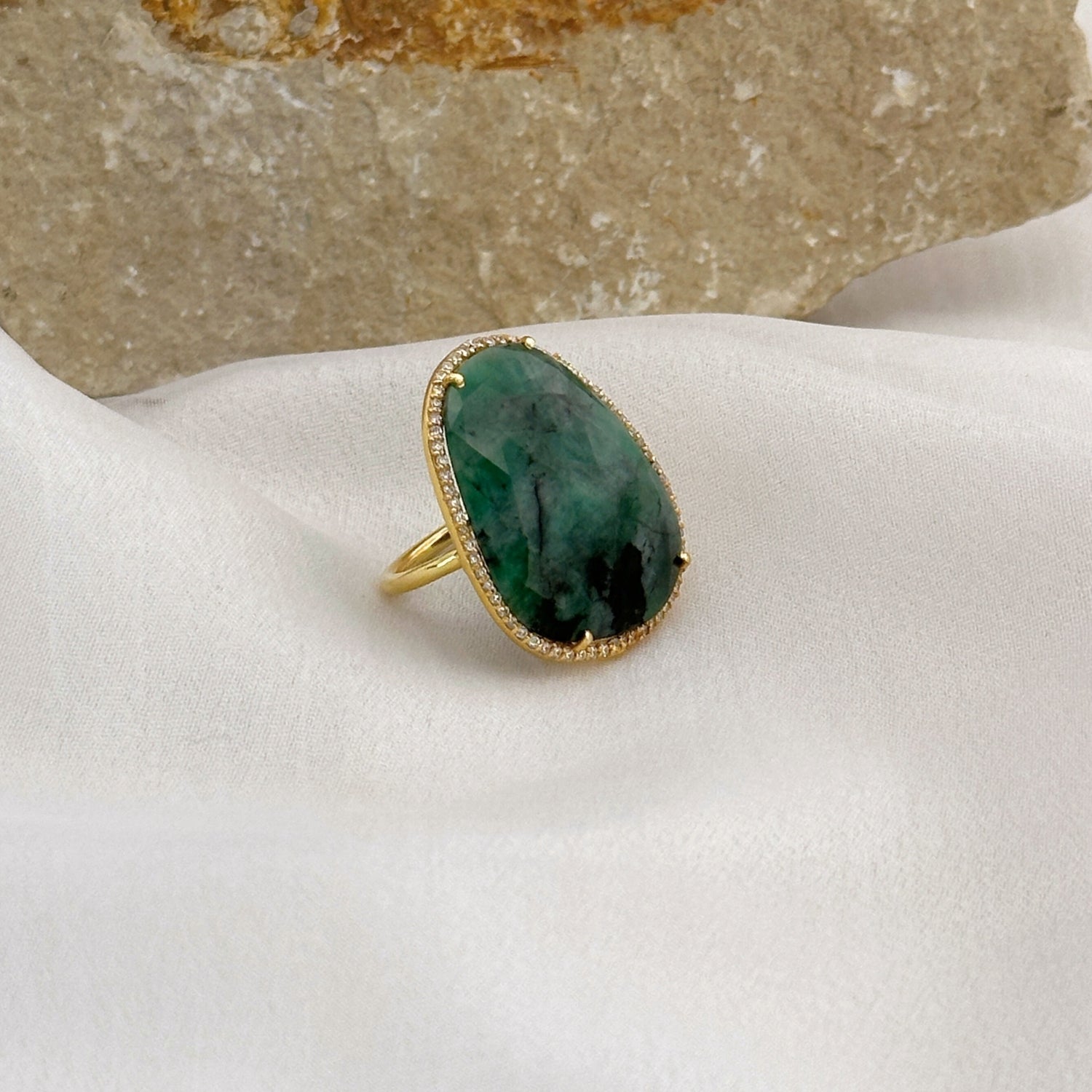 Beatriz Silver 925 Emerald Gold Plated Ring