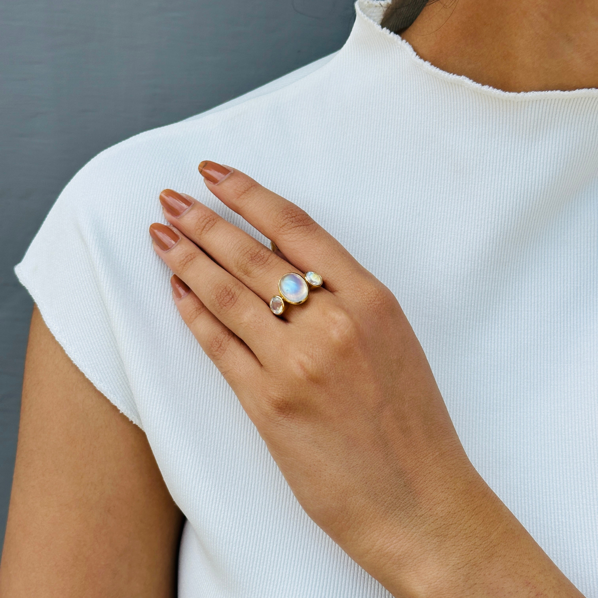 Rainbow Moonstone 18KT Gold Ring