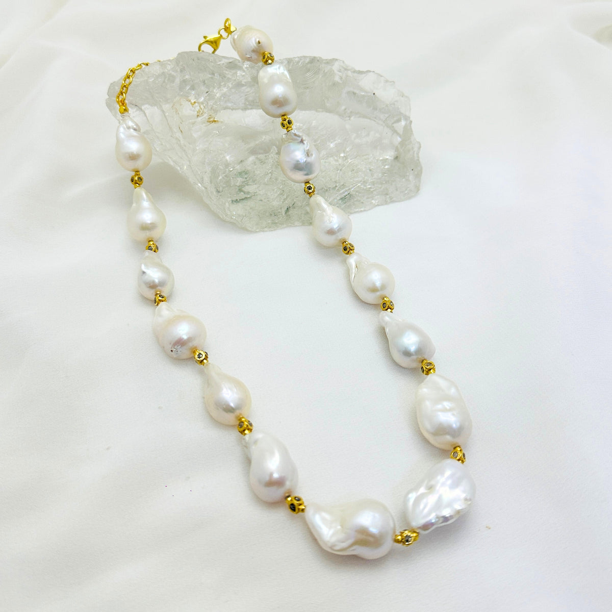 Utipti 18K Gold Plated Silver 925 Baroque Pearl & Diamond Necklace