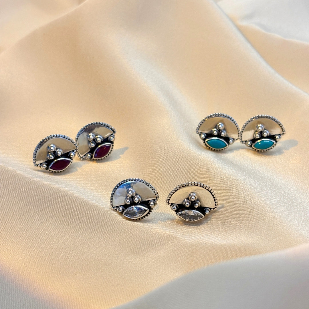 Itkila Silver 925 Studs