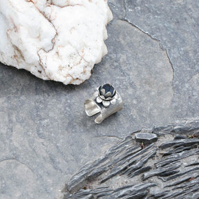 Yara Flower Silver Ring