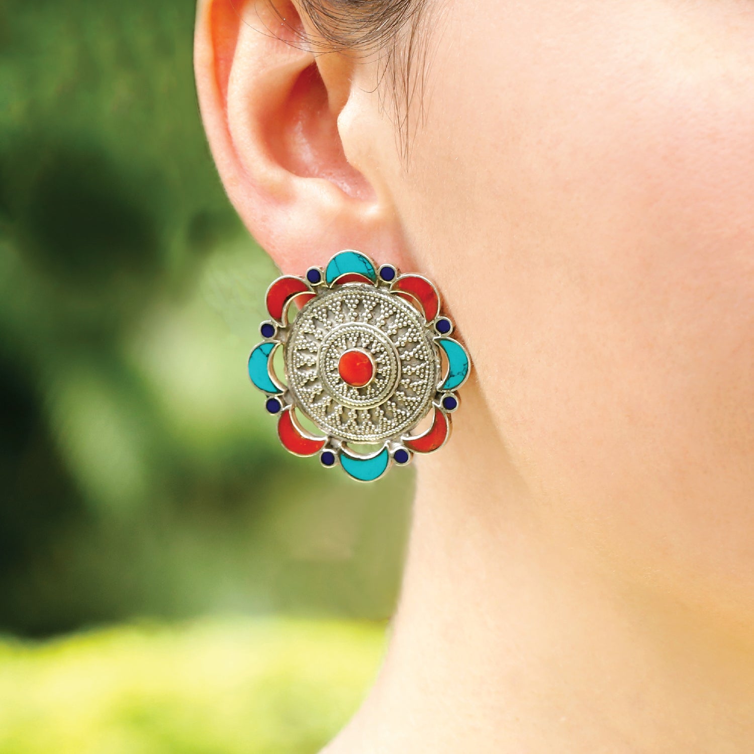 Zari flower studs earrings