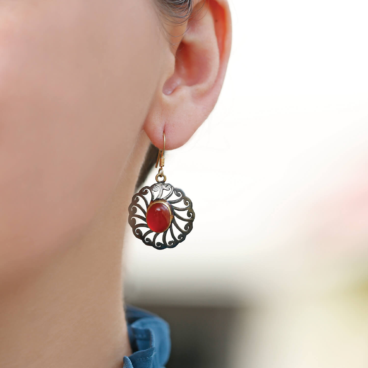  small earrings