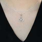 diamond pendant, silver diamond pendant, diamond silver pendant, luxurious pendant, white pendant, silver white pendant, white silver pendant, flower diamond pendant, diamond flower pendant, silver flower pendant