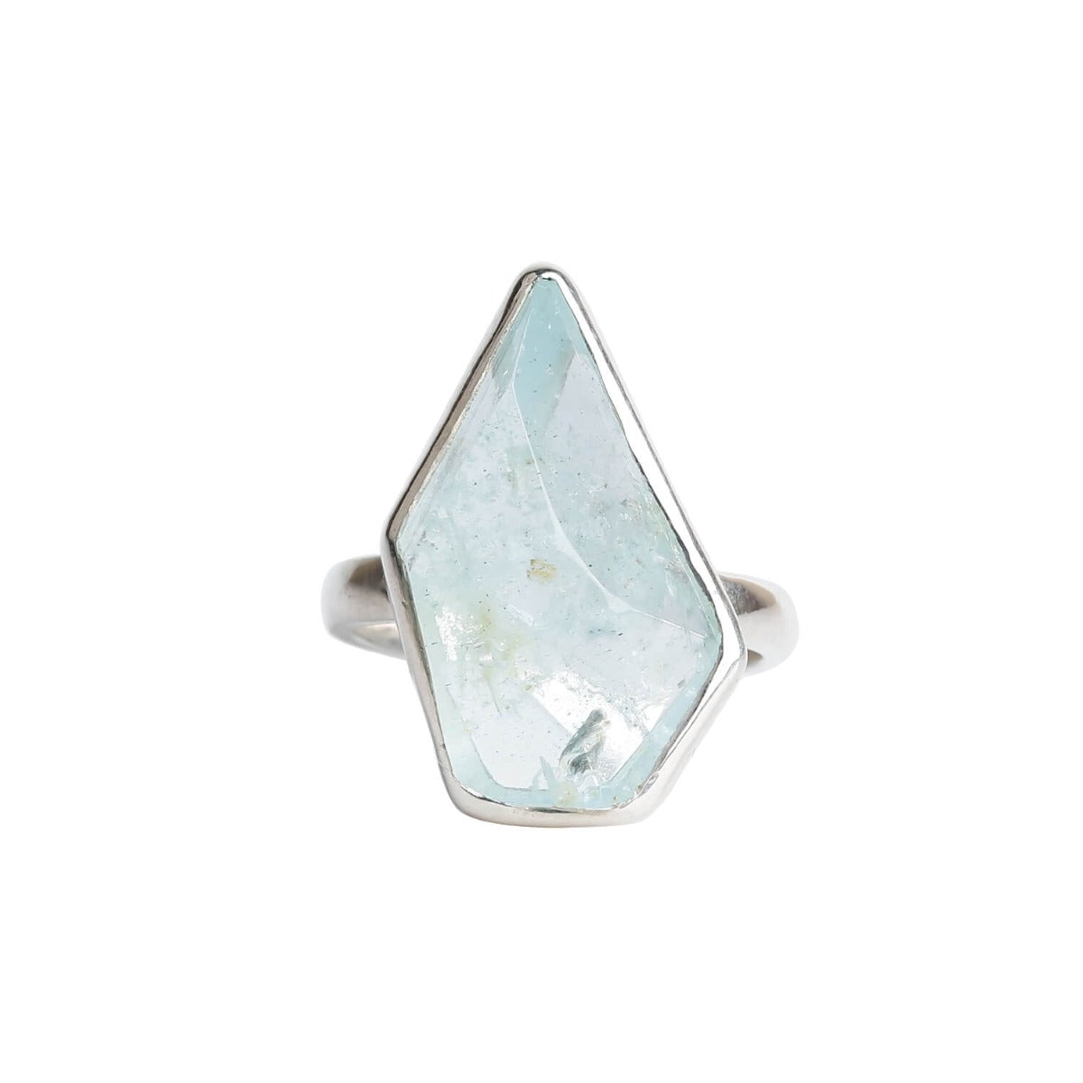 Stunning Aqua pentagon shaped 925 silver Ring