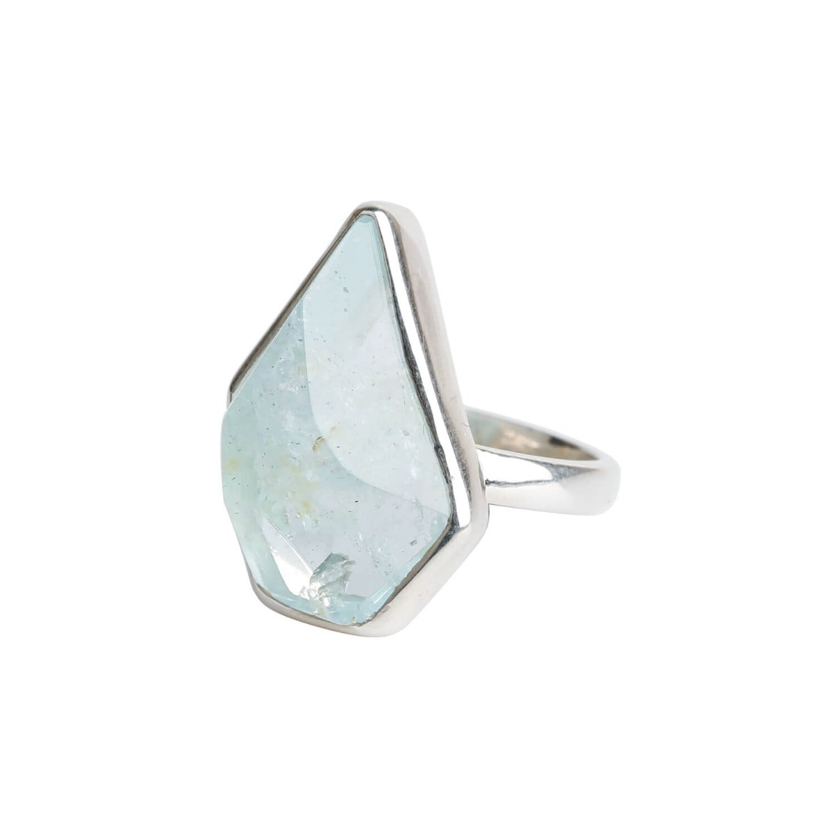 Stunning Aqua pentagon shaped 925 silver Ring